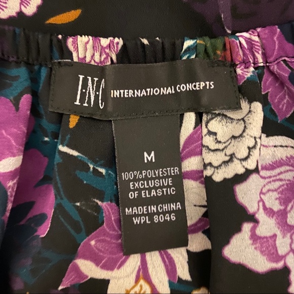 INC INTERNATIONAL CONCEPTS Ruffled Floral Blouse - Picture 7 of 7